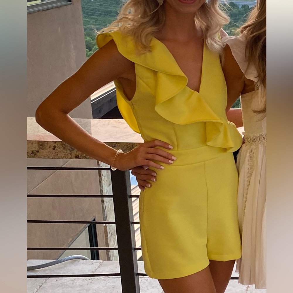 DO+BE Yellow Dressy Romper